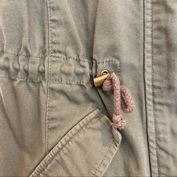 American Rag green vest - Picture 7 of 7